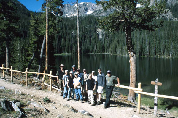 fern_lake_group.jpg (87265 bytes)